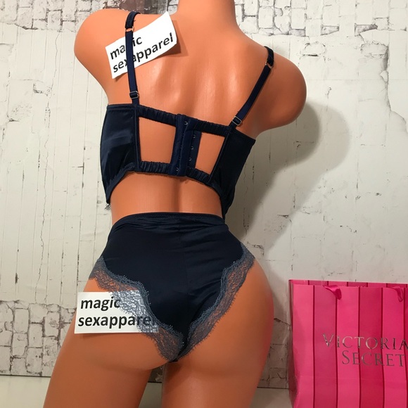 VS LUXE 36 38 BRA M L PANTY SET SATIN LACE CAGED - Picture 2 of 2